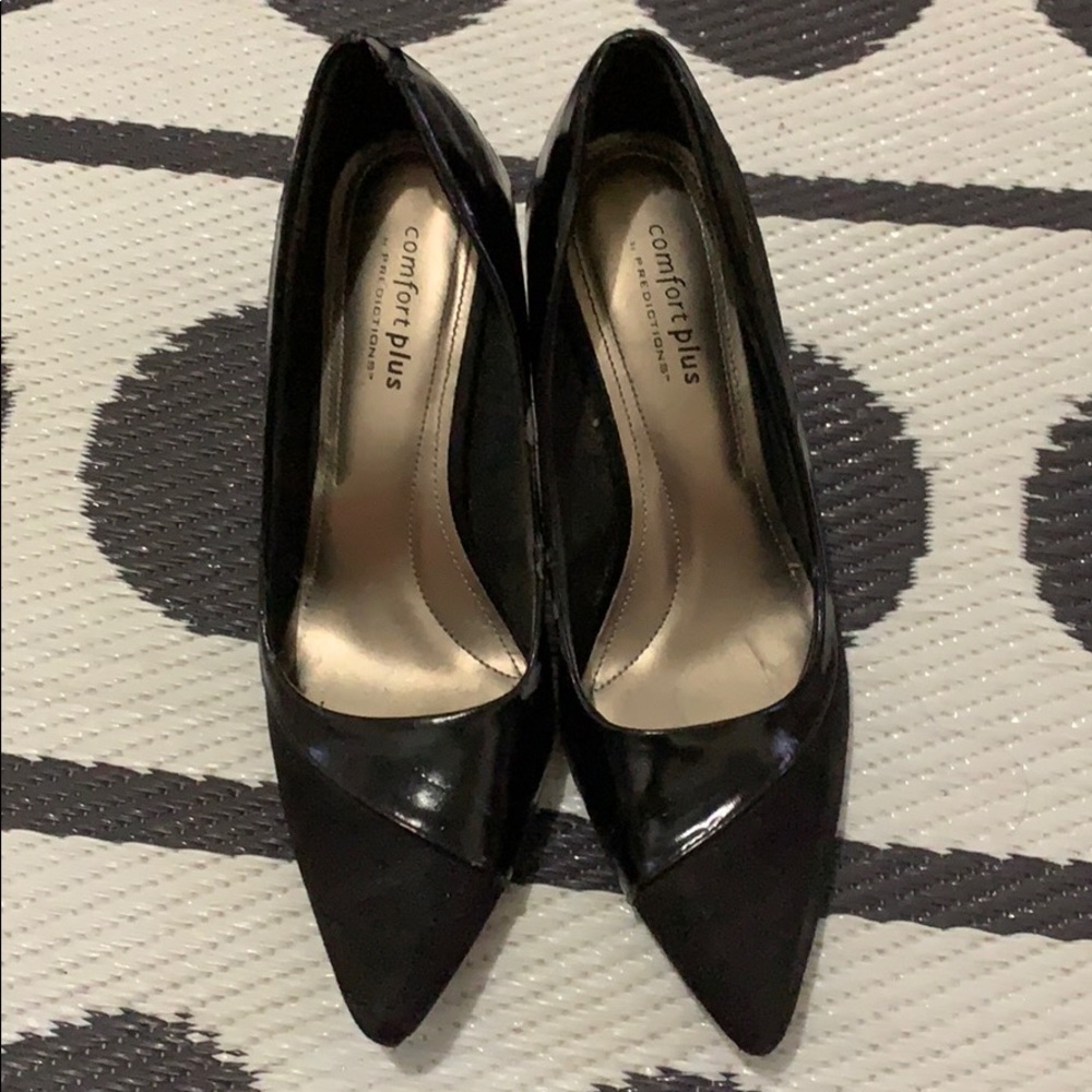 Comfort Plus by Predictions Suede/Leather Heels